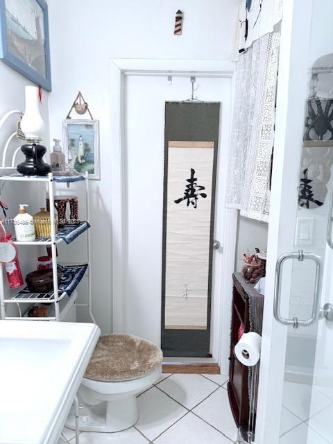 bathroom featuring tile patterned floors