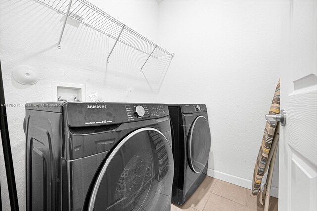 3489 W 110th Ter, Hialeah, FL 33018 - bathroom featuring vanity, shower / tub combination, visible vents, and toilet