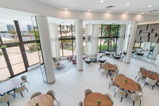 1000 W Island Blvd Unit 2606, Aventura, FL 33160 - common area with a water view