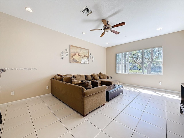 living room featuring baseboards, recessed lighting, visible vents, and ceiling fan