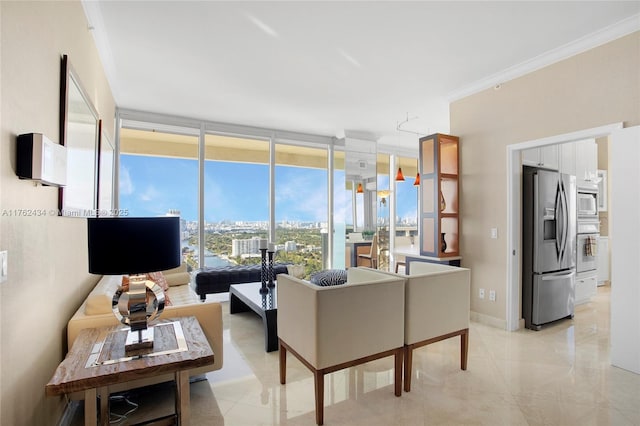 living area featuring expansive windows, baseboards, and crown molding