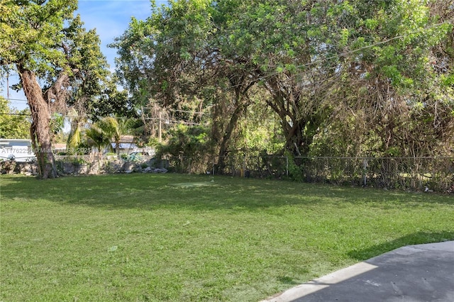 view of yard featuring fence