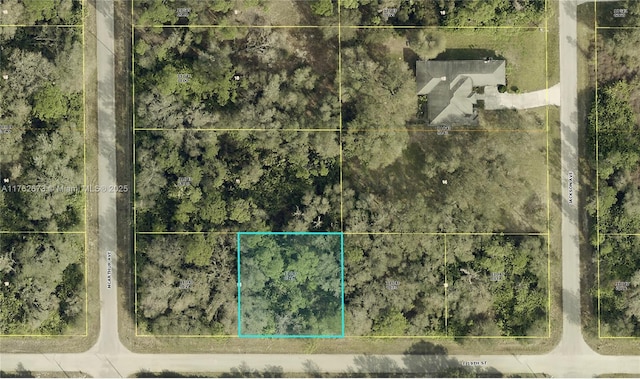 Listing photo 2 for 2803 E 19th St, Lehigh Acres FL 33972