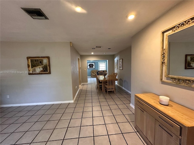 dining area featuring recessed lighting, light tile patterned floors, baseboards, and visible vents