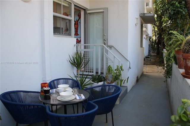 1600 Michigan Ave Unit 1, Miami Beach, FL 33139 - entrance to property featuring stucco siding