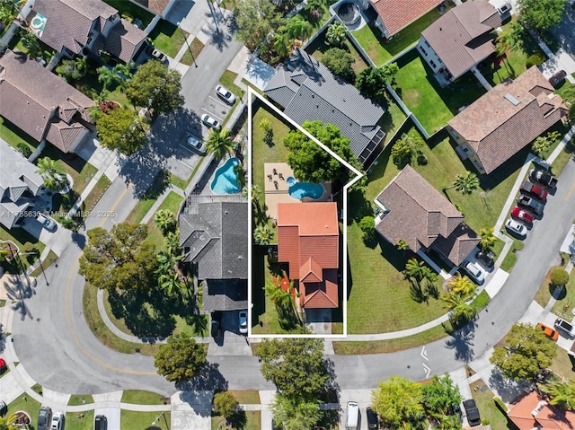 birds eye view of property featuring a residential view