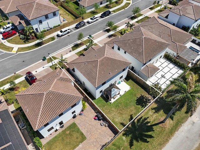 birds eye view of property featuring a residential view