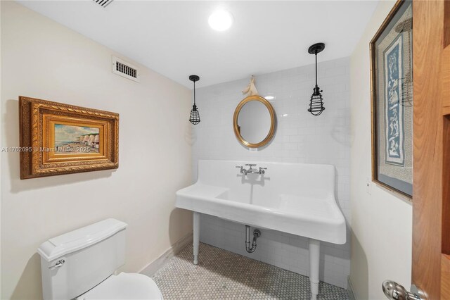 4950 SW 82nd St, Miami, FL 33143