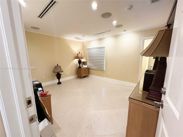 home office with recessed lighting, visible vents, and baseboards