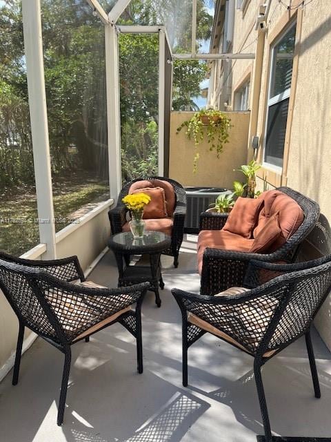 view of sunroom / solarium