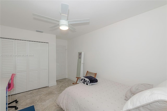 19922 NW 88th Ave, Hialeah, FL 33018 - bedroom featuring a closet and a ceiling fan