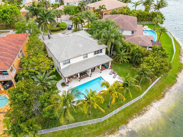 birds eye view of property featuring a residential view