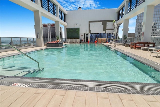 151 SE 1st St Unit 1011, Miami, FL 33131 - view of community pool