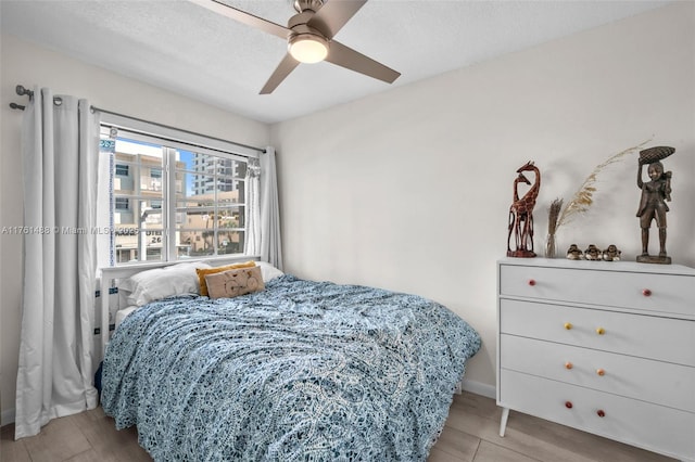 bedroom with a ceiling fan