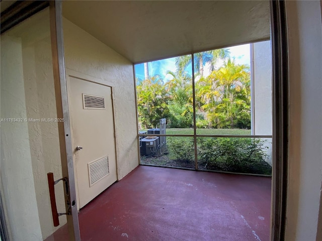 view of unfurnished sunroom