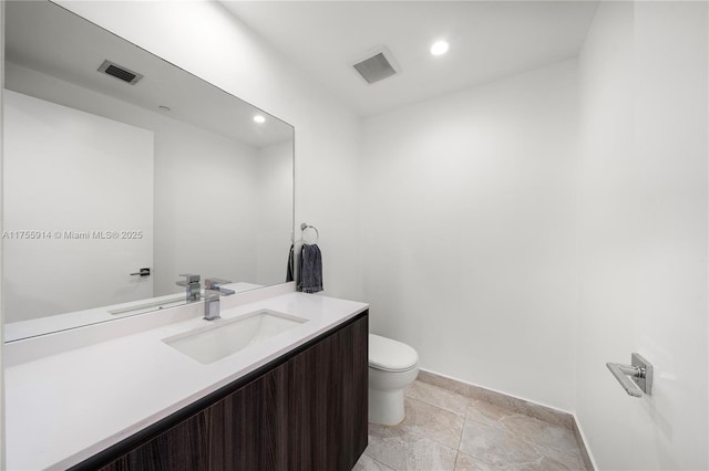 488 NE 18th St Unit 917, Miami, FL 33132 - bathroom with vanity and recessed lighting