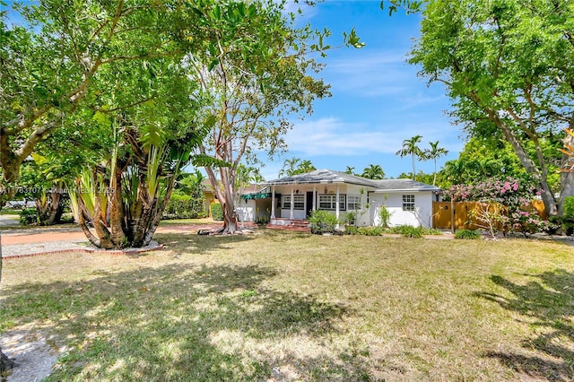 view of yard with fence