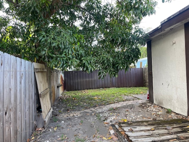 1541 SW 52nd Ave, Plantation, FL 33317 - photo 19