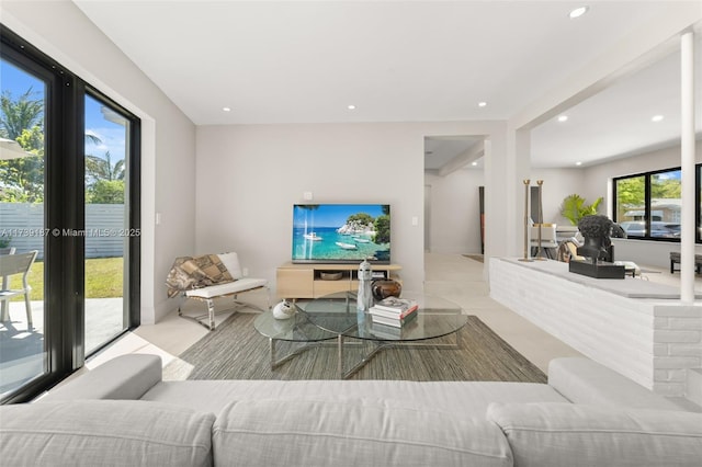 living room featuring recessed lighting