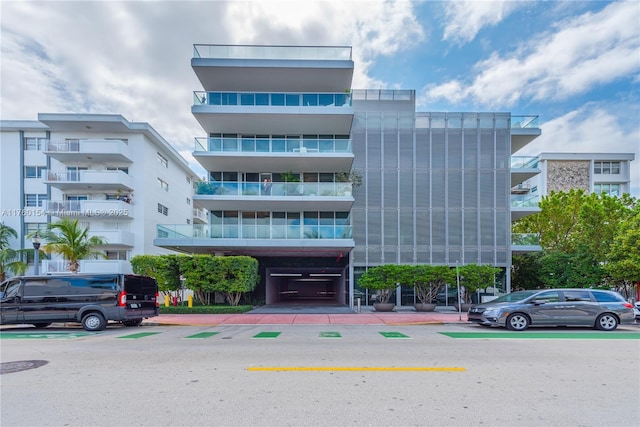 321 Ocean Dr Unit 200, Miami Beach, FL 33139 - view of building exterior