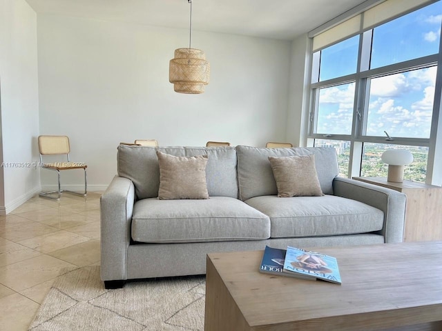 living area with baseboards