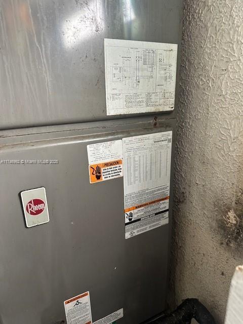 2162 NW 26th St, Miami, FL 33142 - view of room details