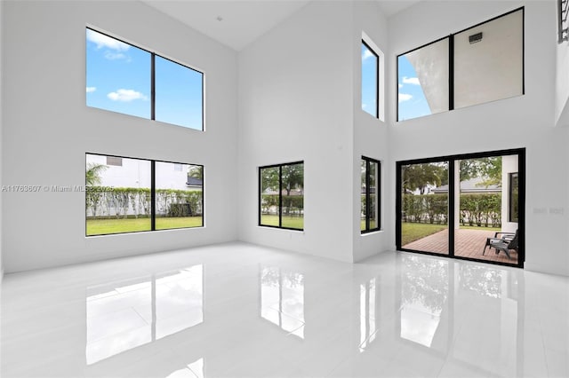 empty room with a towering ceiling