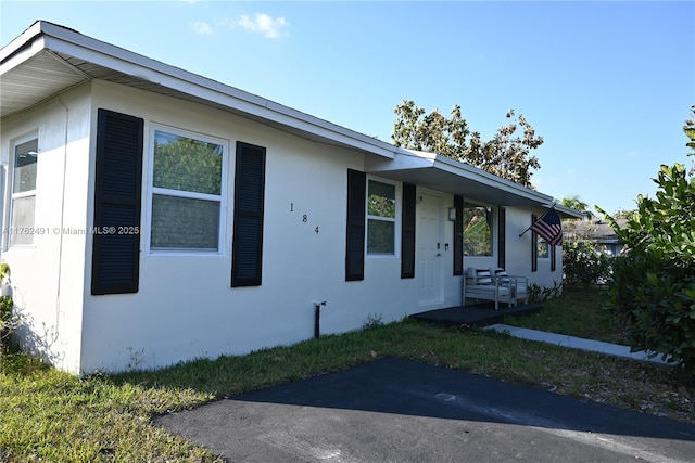 view of front of property with stucco siding