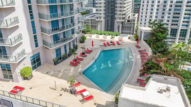 1100 S Miami Ave Unit 1103, Miami, FL 33130 - community pool with a view of city