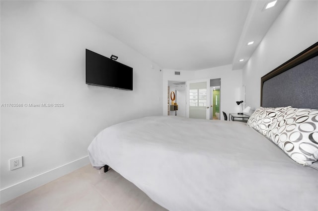 bedroom featuring visible vents, recessed lighting, and baseboards