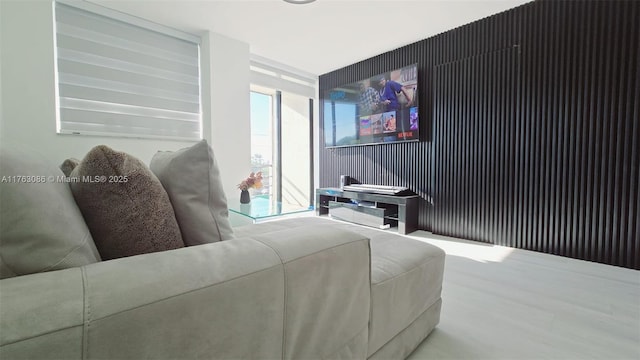 2821 N Miami Beach Blvd Unit 4F, North Miami Beach, FL 33160 - view of living area