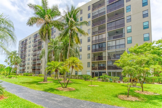 2205 S Cypress Bend Dr Unit 604, Pompano Beach, FL 33069 - photo 31