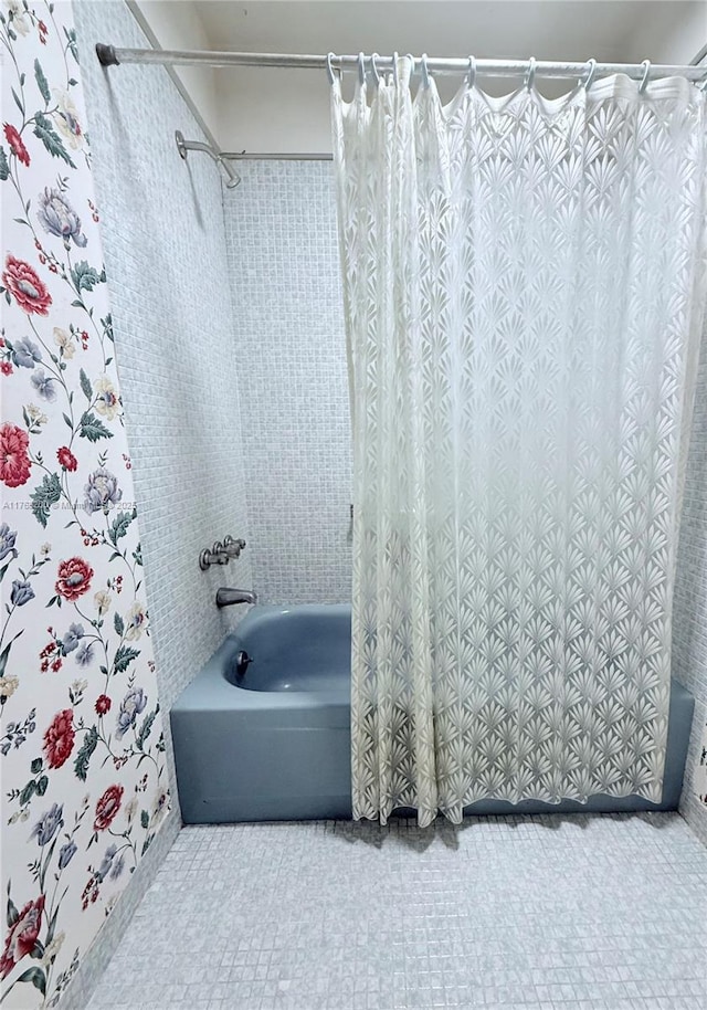 17202 SW 113th Ct Unit 21943A, Miami, FL 33157 - full bathroom with shower / tub combo with curtain