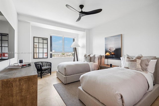 bedroom featuring a ceiling fan