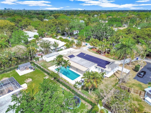 bird's eye view featuring a forest view