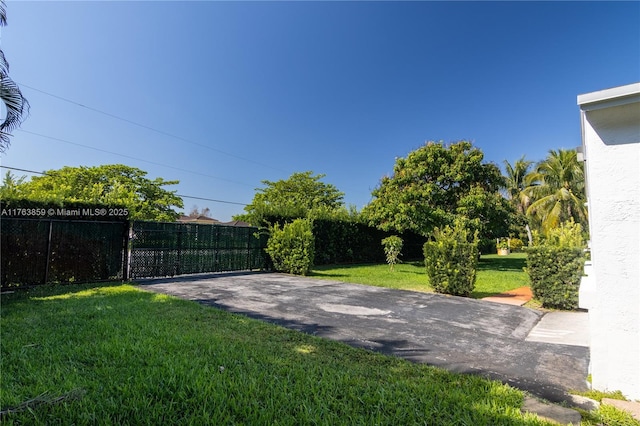 view of yard with fence