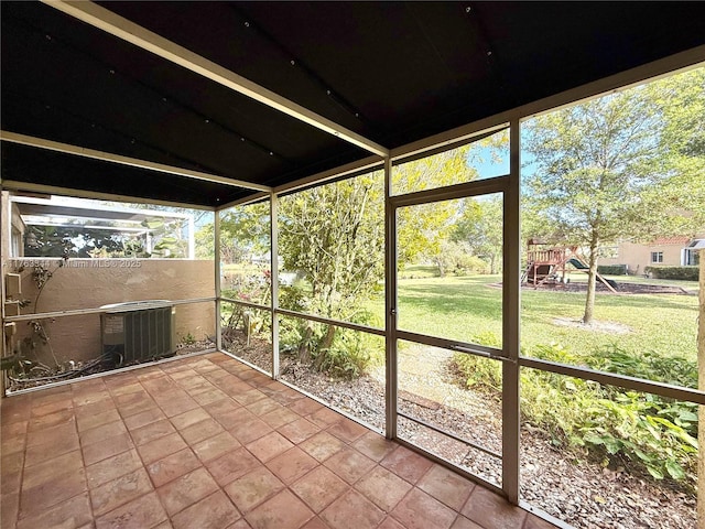 view of unfurnished sunroom