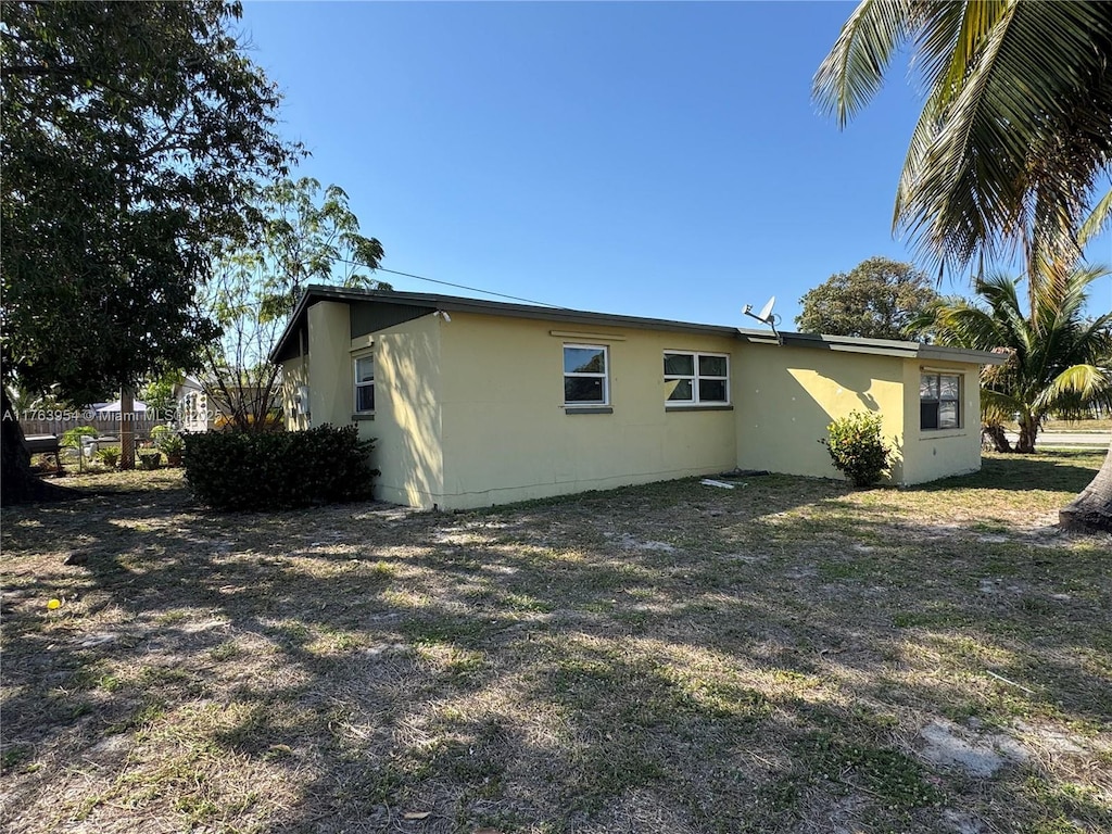 view of property exterior