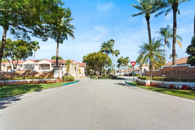 view of street featuring a residential view