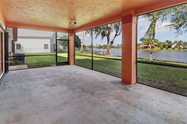 221 NW 201st Ave, Pembroke Pines, FL 33029 - unfurnished sunroom with a water view