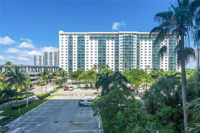 19380 Collins Ave Unit 307, Sunny Isles Beach, FL 33160 - view of sport court featuring fence