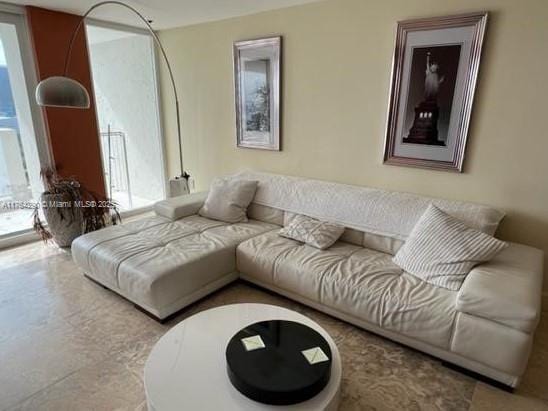 555 NE 15th St Unit 28J, Miami, FL 33132 - view of living area