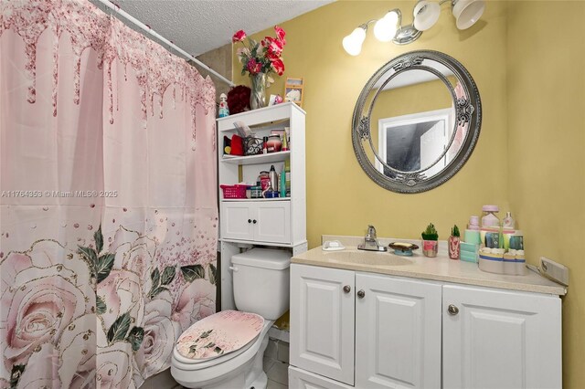 1412 NW 63rd Ave, Margate, FL 33063 - full bath with vanity, toilet, a shower with curtain, and a textured ceiling