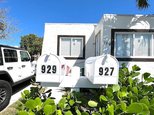 929 SW 12th Ave, Miami, FL 33130 - exterior space featuring stucco siding