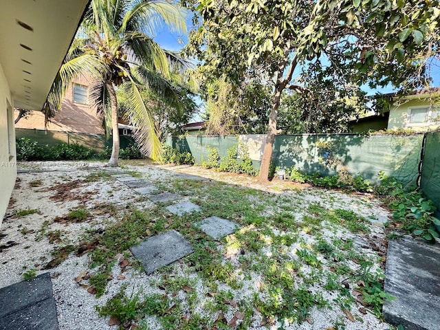 929 SW 12th Ave, Miami, FL 33130 - view of yard with a fenced backyard