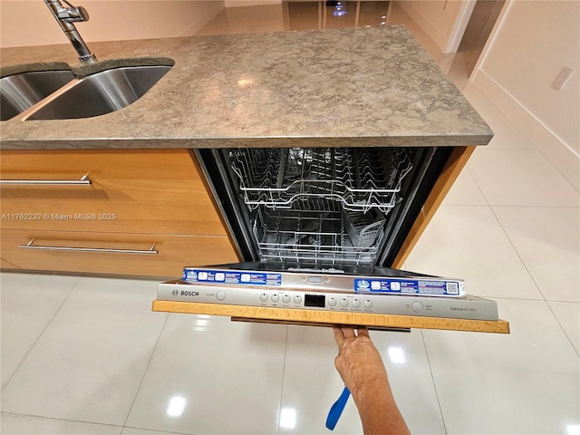 details featuring a sink