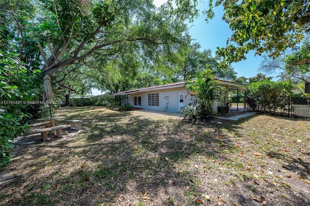 view of yard with fence