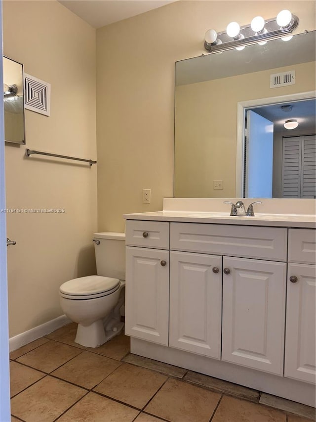 815 W Boynton Beach Blvd Unit 6-103, Boynton Beach, FL 33426 - half bath featuring tile patterned floors and vanity