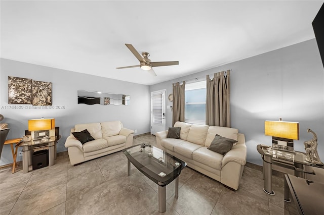 living area featuring ceiling fan