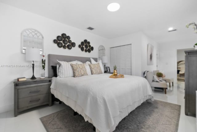 10341 SW 150th Ter, Miami, FL 33176 - bedroom featuring visible vents